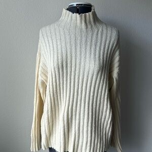generation Y sweater ribbed softgirl mock turtleneck size Large Ivory